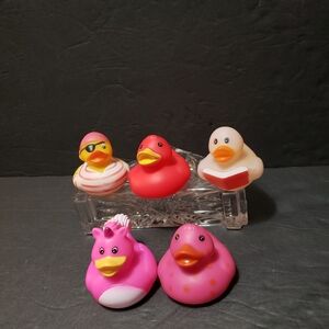 LOT OF 5 RINCO Rubber Ducks Bath Toys